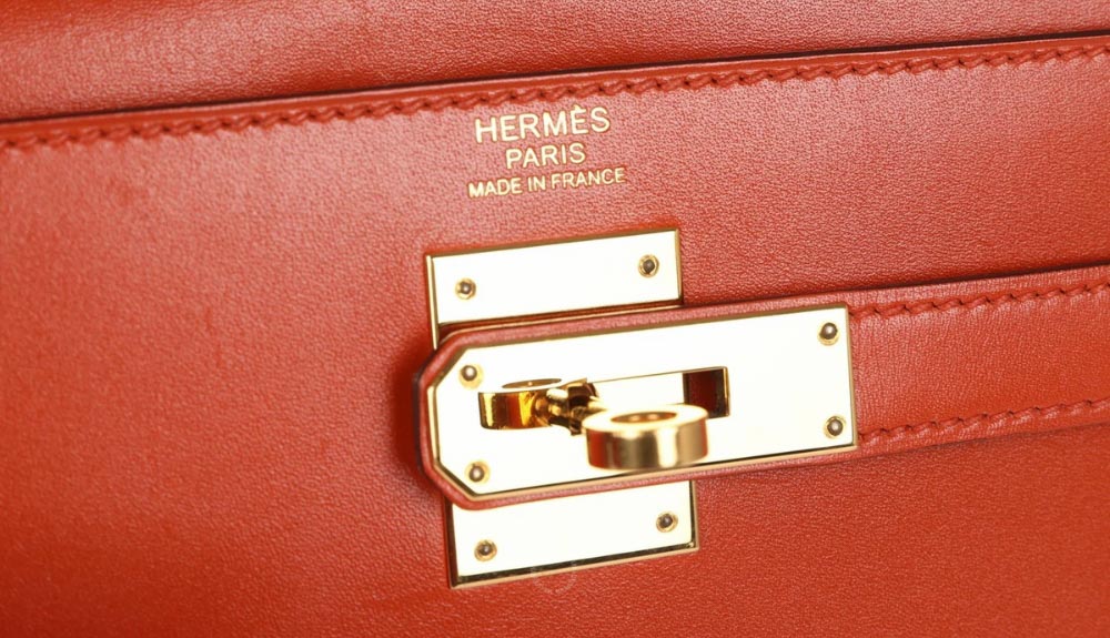 nhung loai da tui xach hermes chinh hang Tadelakt là da bê được xử lý kỹ, tạo cảm giác mượt, bóng và rất sang trọng