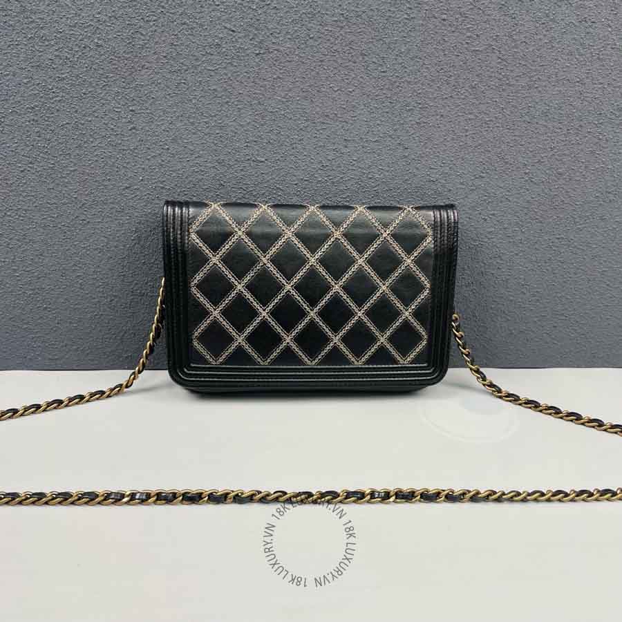 tui chanel woc den' (3)