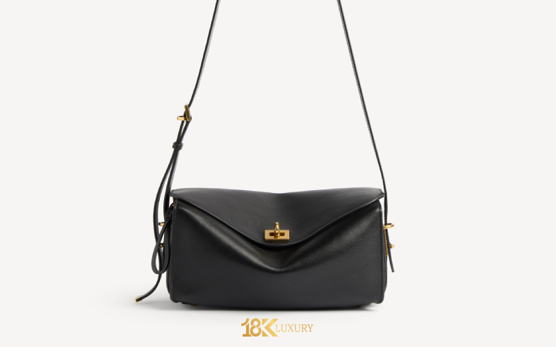 tui balenciaga (11)