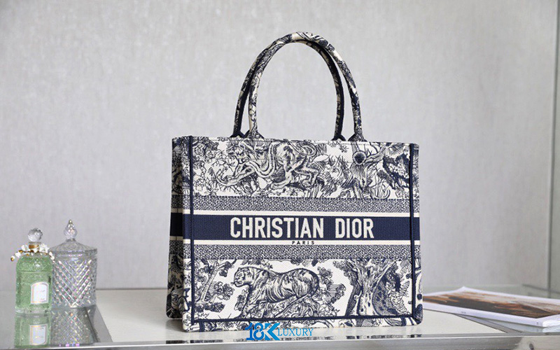 tui dior book tote (3)