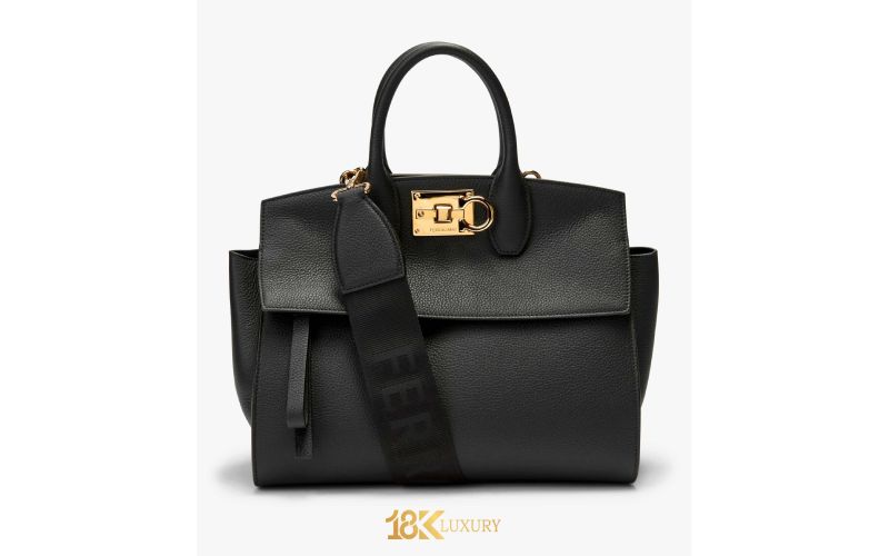 tui salvatore ferragamo (8)