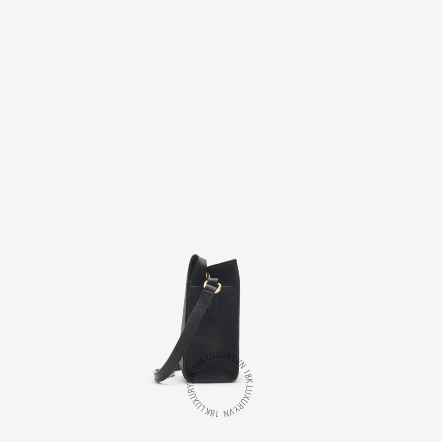 Tui Cotswolds Pouch Black (3) Tui Cotswolds Pouch Black (3)