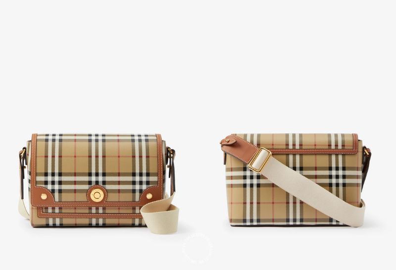 Mẫu túi Burberry Note Bag