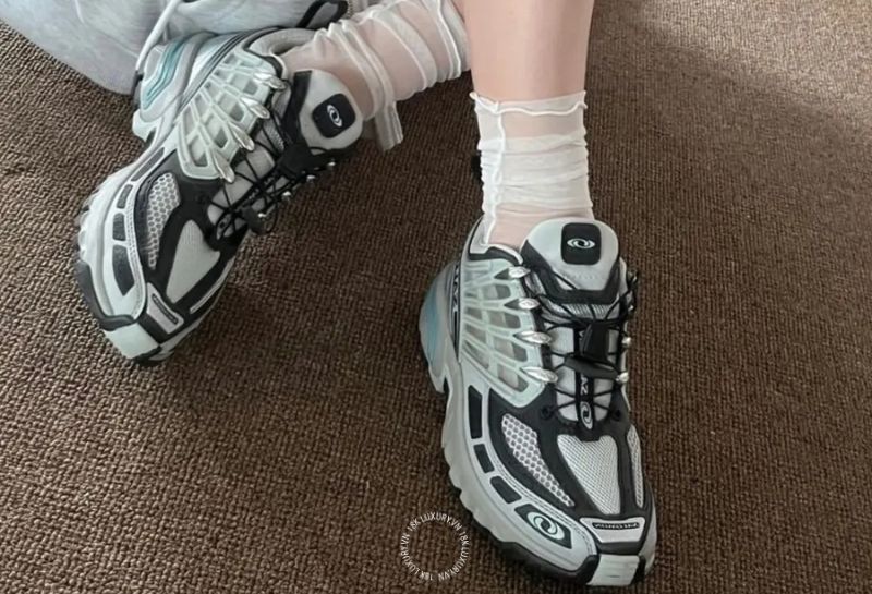 Giày Unisex thường sở hữu thiết kế cân bằng