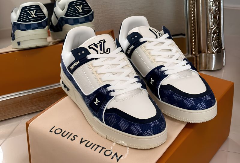 phan biet sneaker va giay the thao Giày Sneaker Louis Vuitton