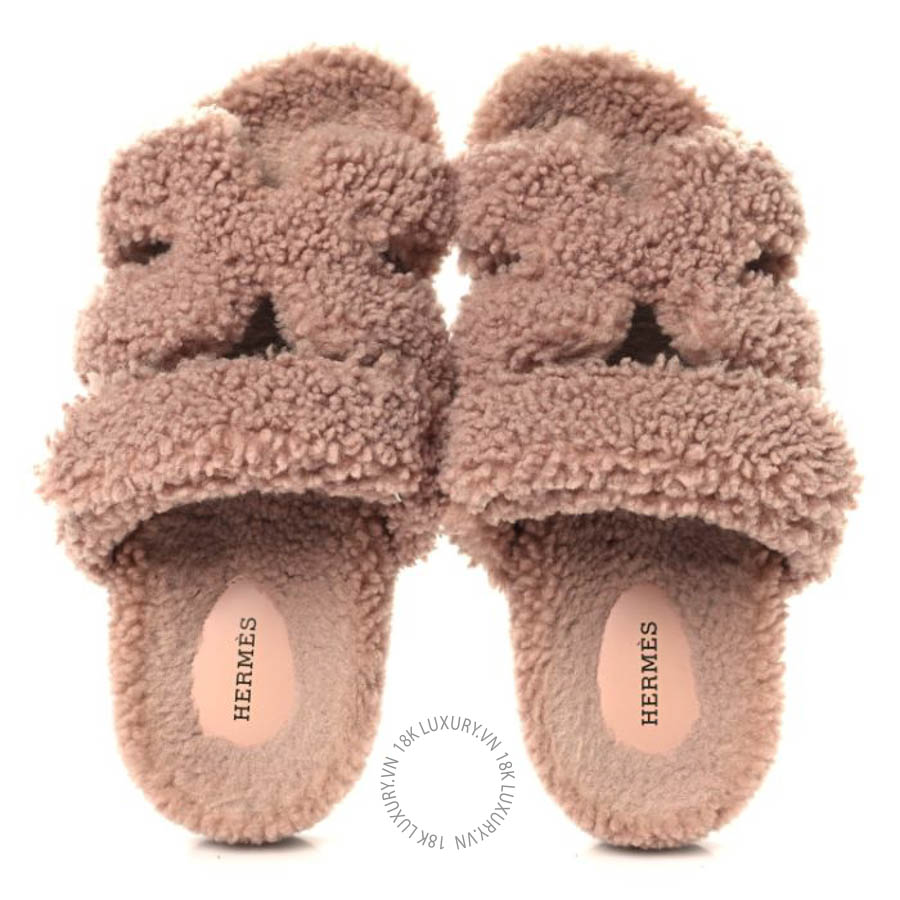 Dép quai ngang Hermes Woolskin Chypre Sandals Bois De Santal FGH217