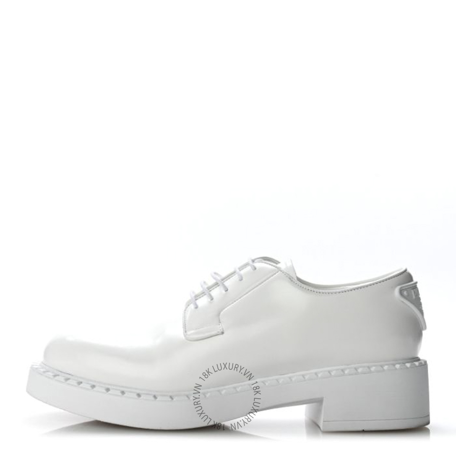 Giày tây Prada Spazzolato Calzature Donna Triangle Logo Derby Loafer White PRG40
