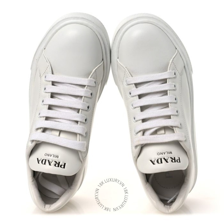 Giày thể thao Prada Vitello Soft Logo Womens Low Top Sneakers White PRG59