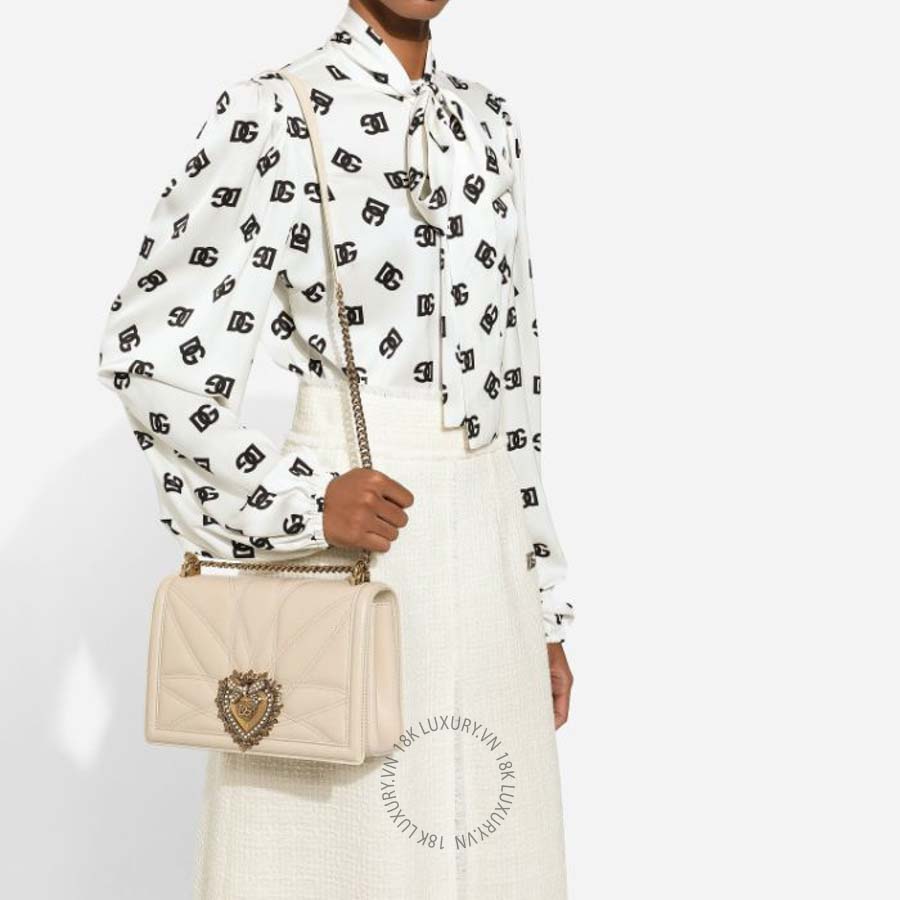 Túi đeo chéo Dolce Gabbana Large Devotion shoulder bag in quilted nappa leather BB7100AW4378H000