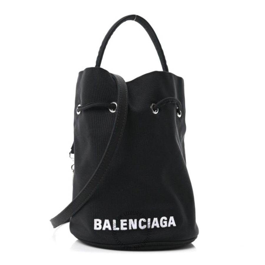 Túi mini Balenciaga Recycled Sport Nylon Logo Embroidered Wheel Drawstring Bucket Bag Black White BLG423