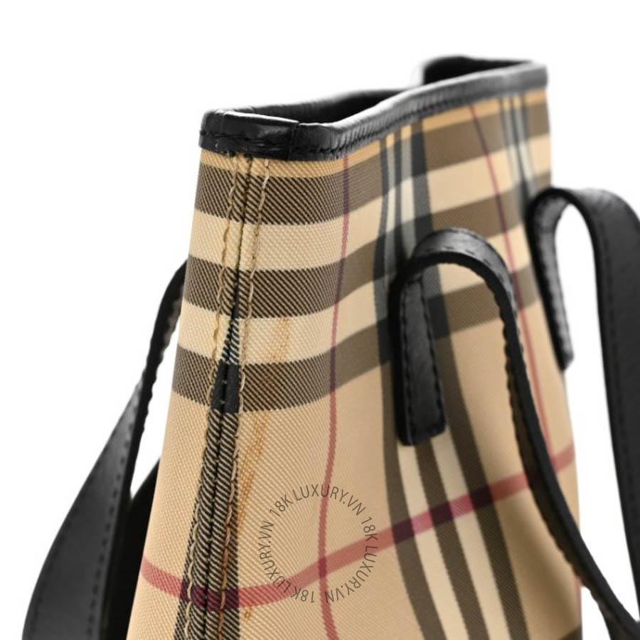 Túi xách Burberry House Check Studded Small Tote Black FPTG009 17 Túi xách Burberry House Check Studded Small Tote Black FPTG009