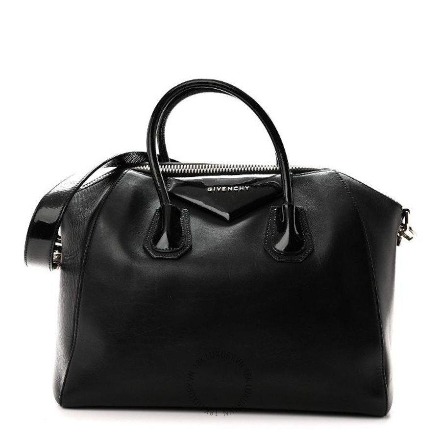 Túi xách đeo chéo Givenchy Smooth Calfskin Medium Antigona Black TGV082
