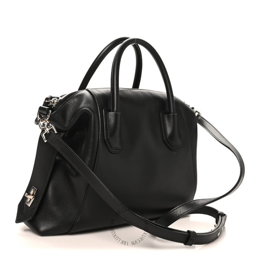 Túi xách đeo chéo Givenchy Smooth Calfskin Small Soft Antigona Black TGV112