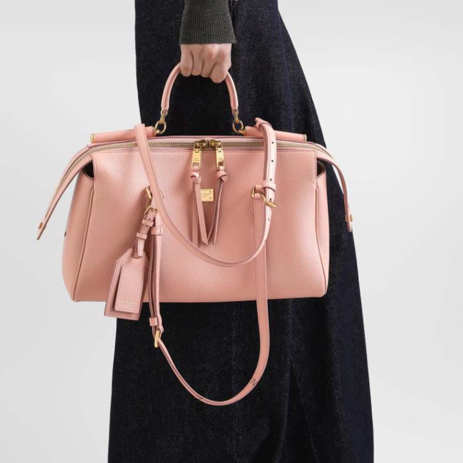 Túi xách Dolce Gabbana Medium Vittoria handbag in calfskin BB7844A084184550