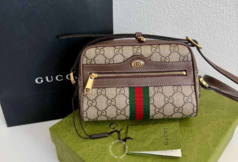 phu kien gucci son tung 18K LUXURY VN, đơn vị chuyên cung cấp các sản phẩm thời trang cao cấp đến từ nhiều thương hiệu nổi tiếng, trong đó bao gồm cả Gucci