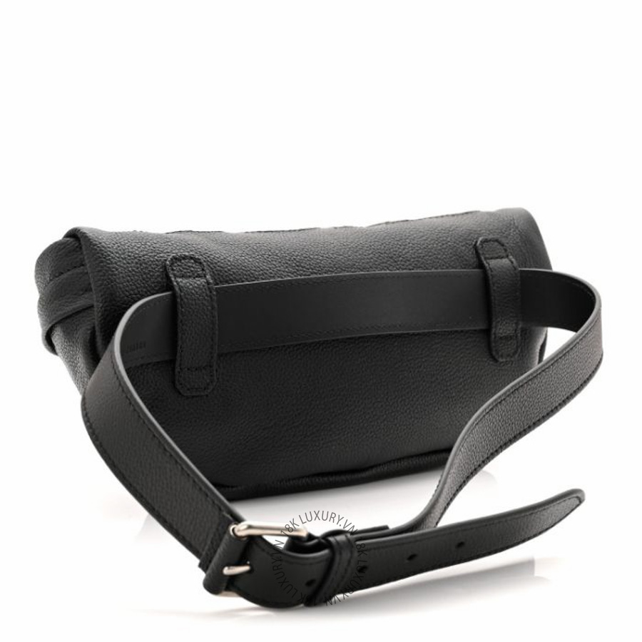 Túi bao tử Gucci Grained Calfskin Embossed GG Monogram Belt Bag 80/32 NFPG744
