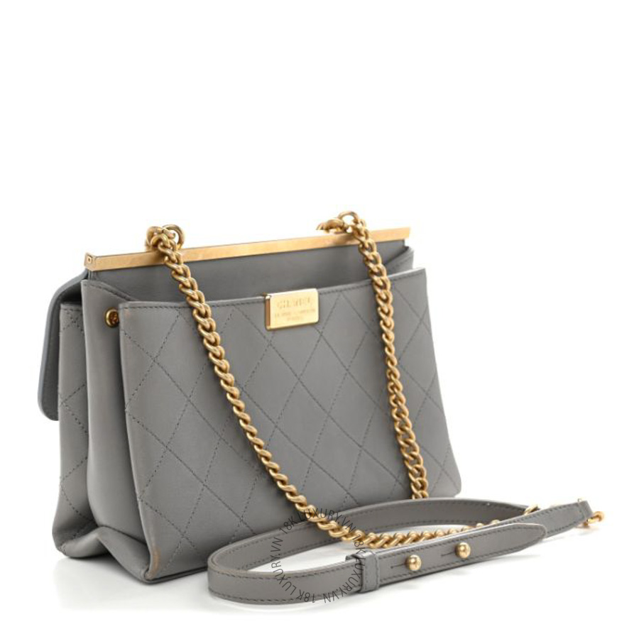 Túi đeo chéo Chanel Lambskin Quilted Small Coco Lux Flap Grey FPTC807
