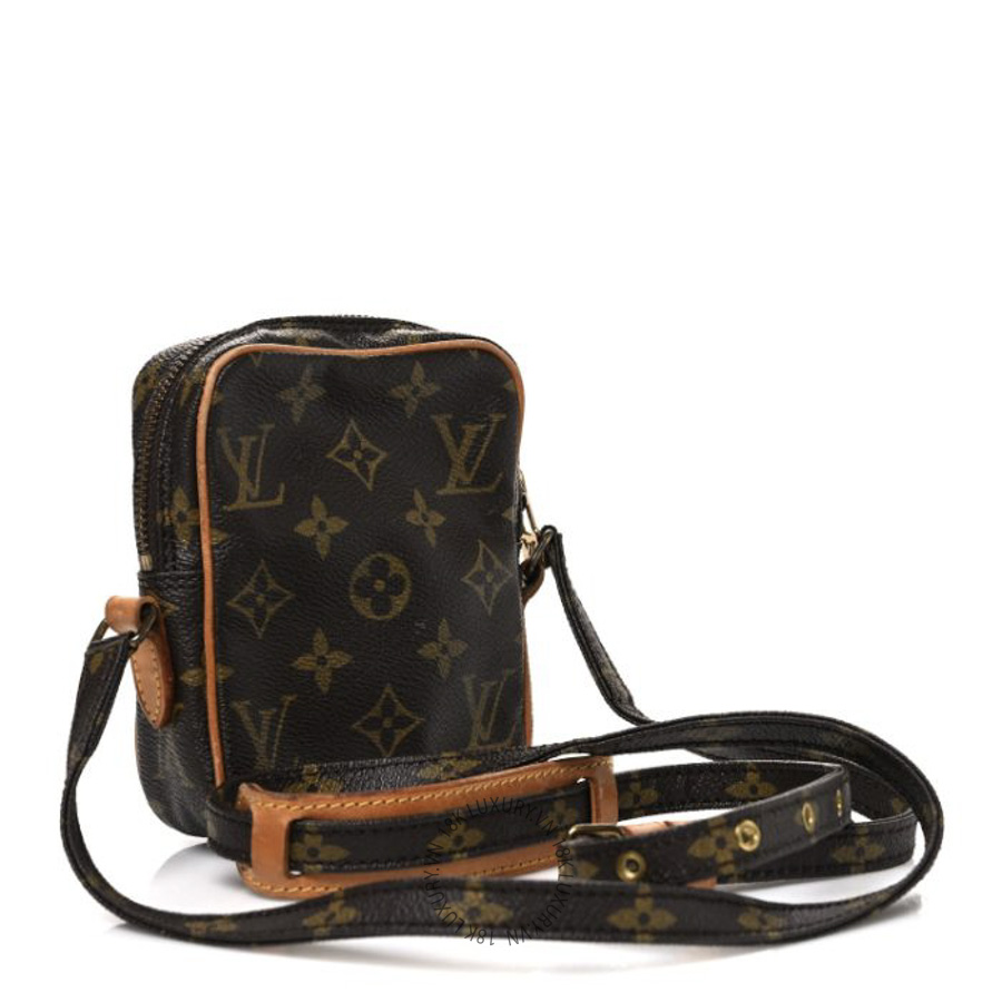 Túi Đeo Chéo Louis Vuitton Monogram Danube 15 NSBD799