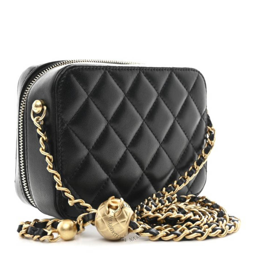 Túi Đeo Chéo Mini Chanel Lambskin Quilted CC Pearl Crush Camera Case Black CVB565