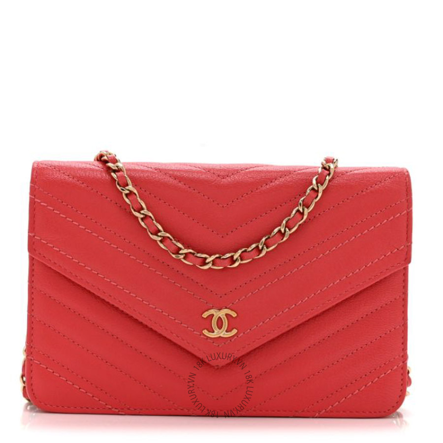 Túi đeo chéo mini Chanel Shiny Goatskin Chevron Quilted Statement Wallet On Chain WOC Red FPTC166