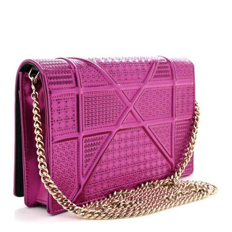 Túi Đeo Chéo Mini Christian Dior Metallic Patent Micro-Cannage Diorama Wallet on Chain Pouch Pink SPSS240