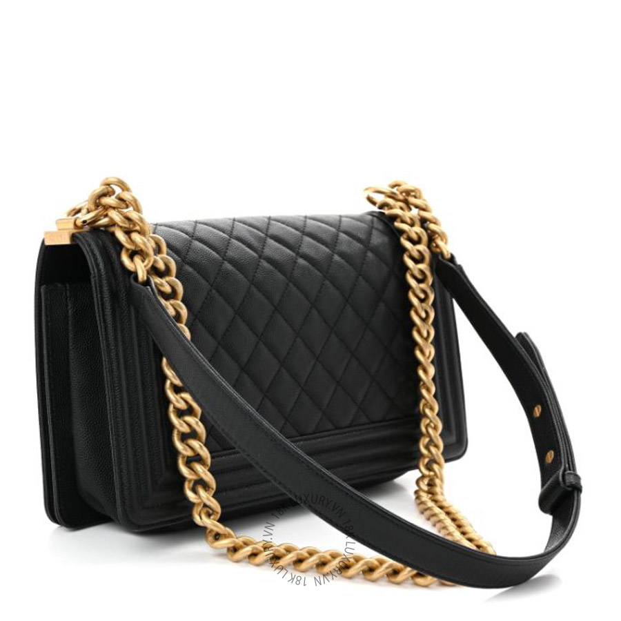 Túi Xách Đeo Chéo Chanel Caviar Quilted Medium Boy Flap Black CVB024
