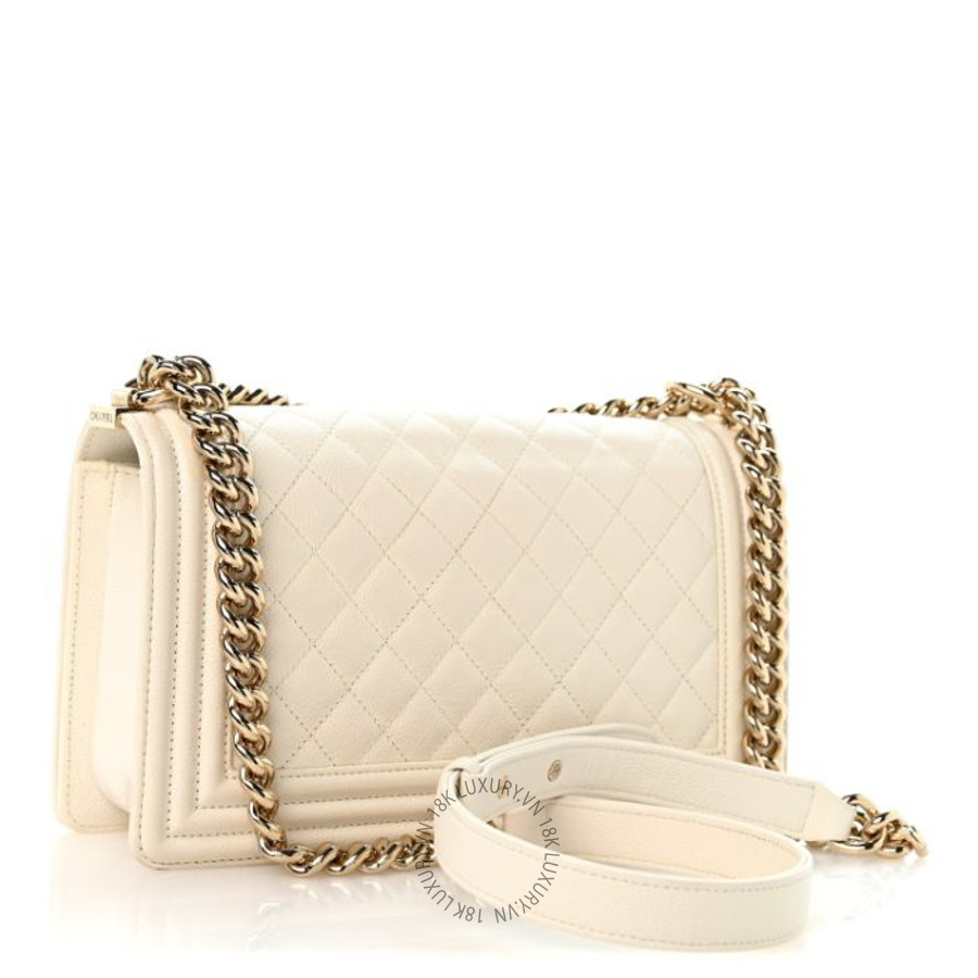 Túi xách đeo chéo Chanel Caviar Quilted Medium Boy Flap White FPTC846