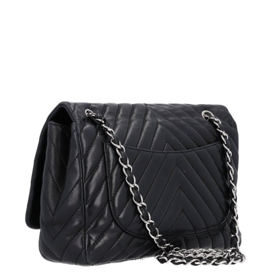 Túi xách đeo chéo Chanel Lambskin Chevron Quilted Jumbo Single Flap Black FPTC360