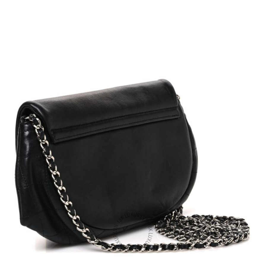 Túi xách đeo chéo Chanel Lambskin Half Moon Wallet On Chain WOC Black FPTC1085