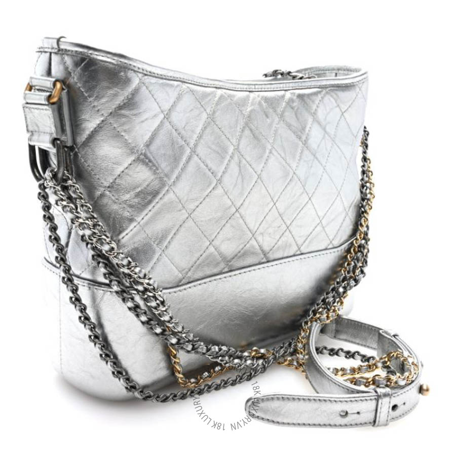 Túi xách đeo chéo Chanel Metallic Lambskin Calfskin Quilted Medium Gabrielle Hobo Silver FPTC368