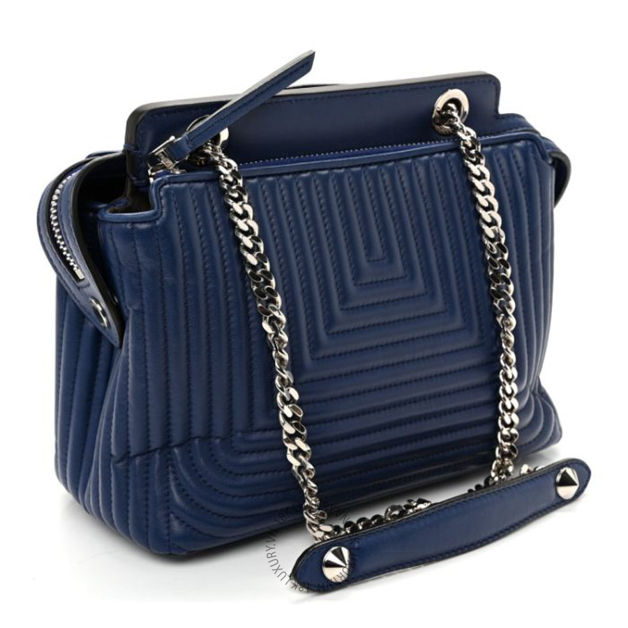 Túi xách đeo chéo Fendi Shiny Nappa Trapuntata Chain Small DotCom Click Chain Satchel Blue TFD418