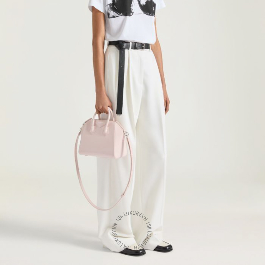 Túi Xách Đeo Chéo Givenchy Antigona bag in Box leather BB5148B00D-661 GHJ083