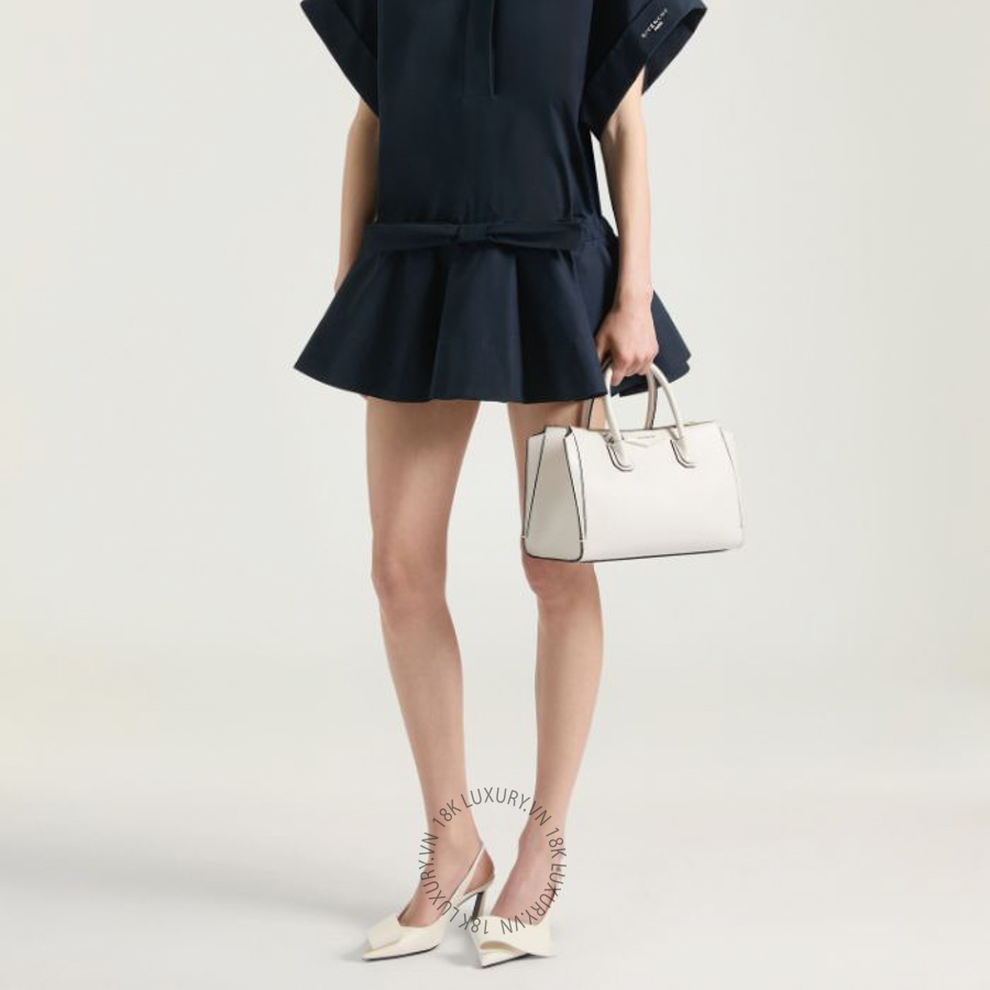 Túi Xách Đeo Chéo Givenchy Small Antigona Catchall bag in shiny grained leather BB5197B2HP-153 GHJ091