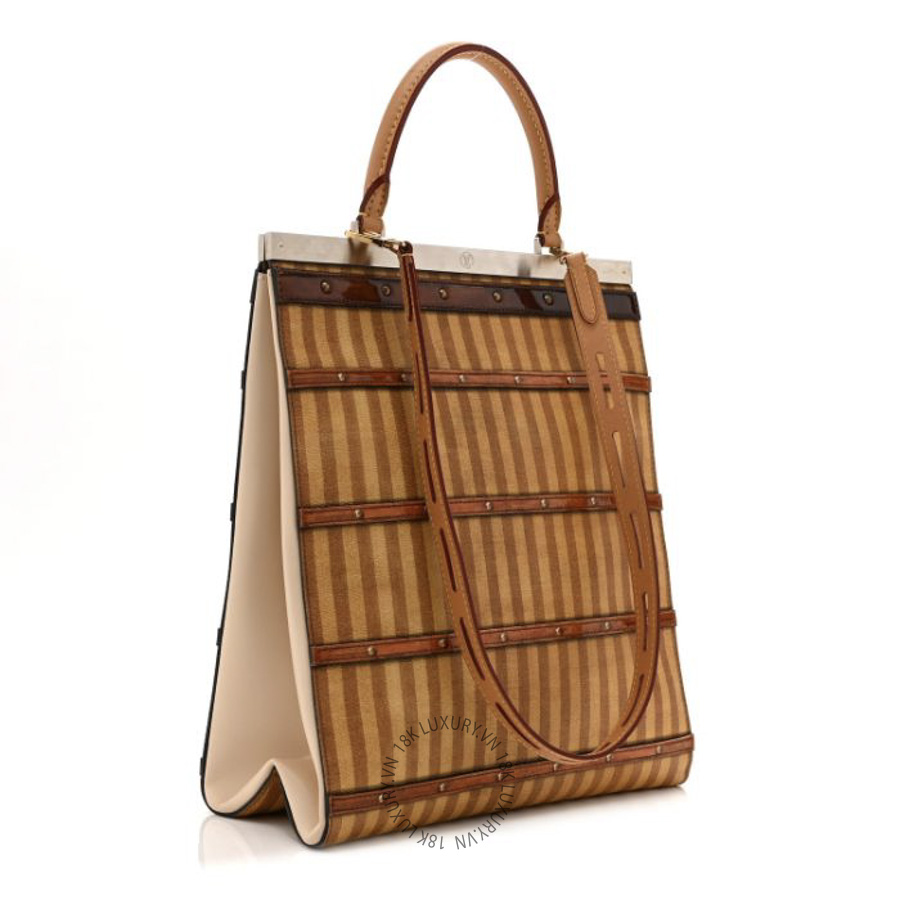 Túi Xách Đeo Chéo Louis Vuitton Calfskin Time Trunk Crown Frame Vertical Bag GM NSBD426