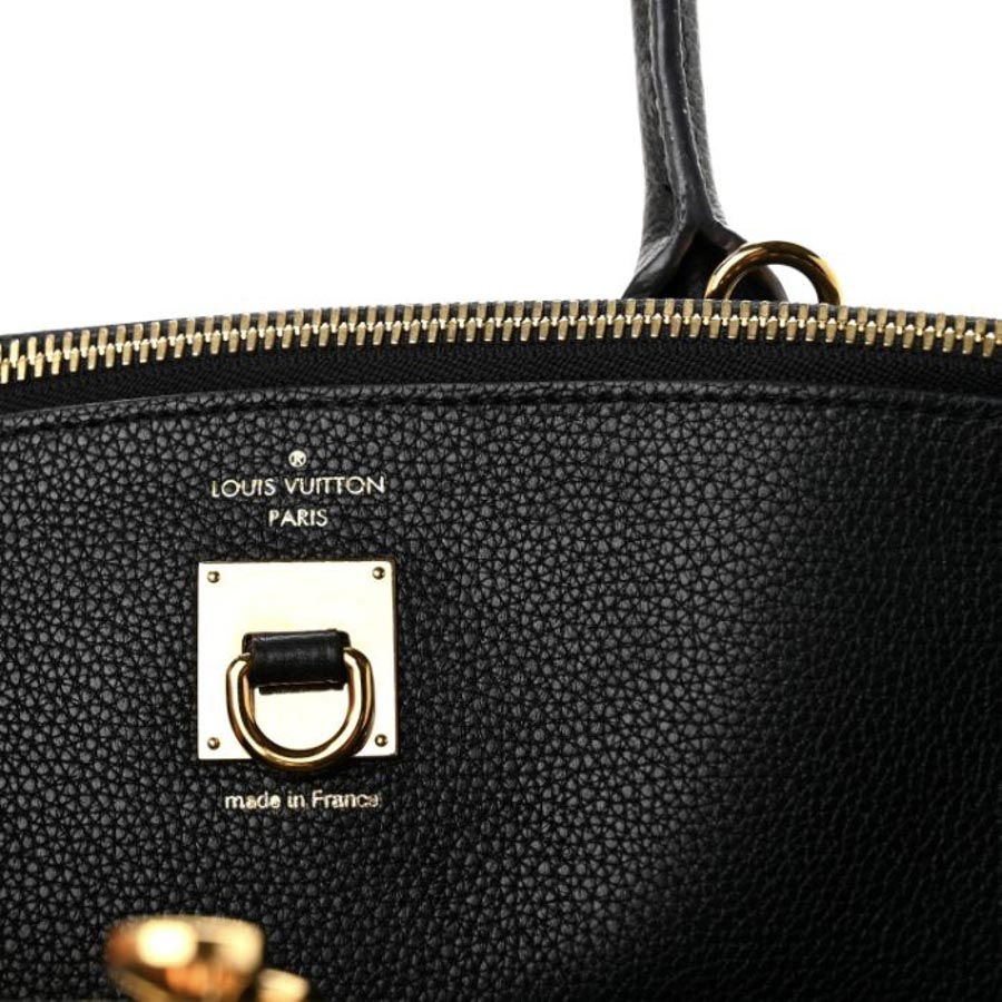 Túi Xách Đeo Chéo Louis Vuitton Taurillon City Steamer MM Black NSBD687 20 Túi Xách Đeo Chéo Louis Vuitton Taurillon City Steamer MM Black NSBD687