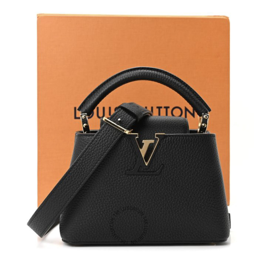 Túi Xách Đeo Chéo Louis Vuitton Taurillon Mini Capucines Black MNGR358 23 Túi Xách Đeo Chéo Louis Vuitton Taurillon Mini Capucines Black MNGR358