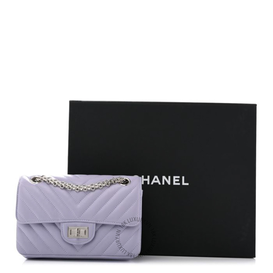 Túi Xách Đeo Chéo Mini Chanel Aged Calfskin Chevron Quilted 2.55 Reissue Mini Flap Light Purple CVB668 11 Túi Xách Đeo Chéo Mini Chanel Aged Calfskin Chevron Quilted 2.55 Reissue Mini Flap Light Purple CVB668