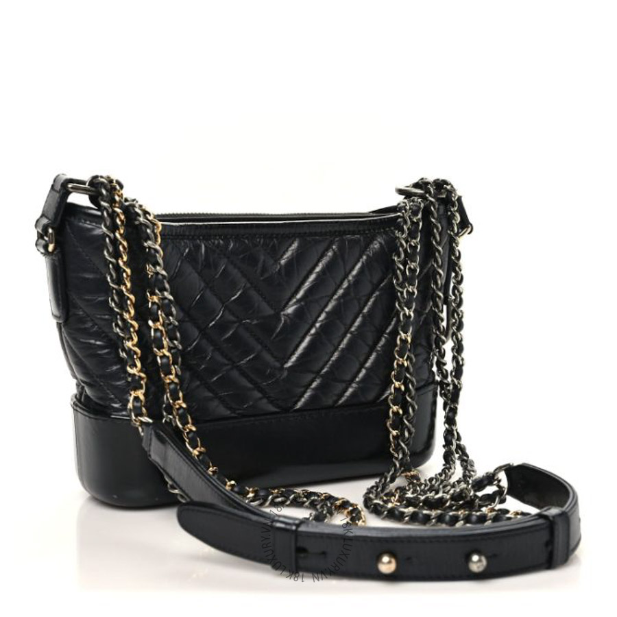 Túi Xách Đeo Chéo Mini Chanel Aged Calfskin Chevron Quilted Small Gabrielle Hobo Black CVB1080