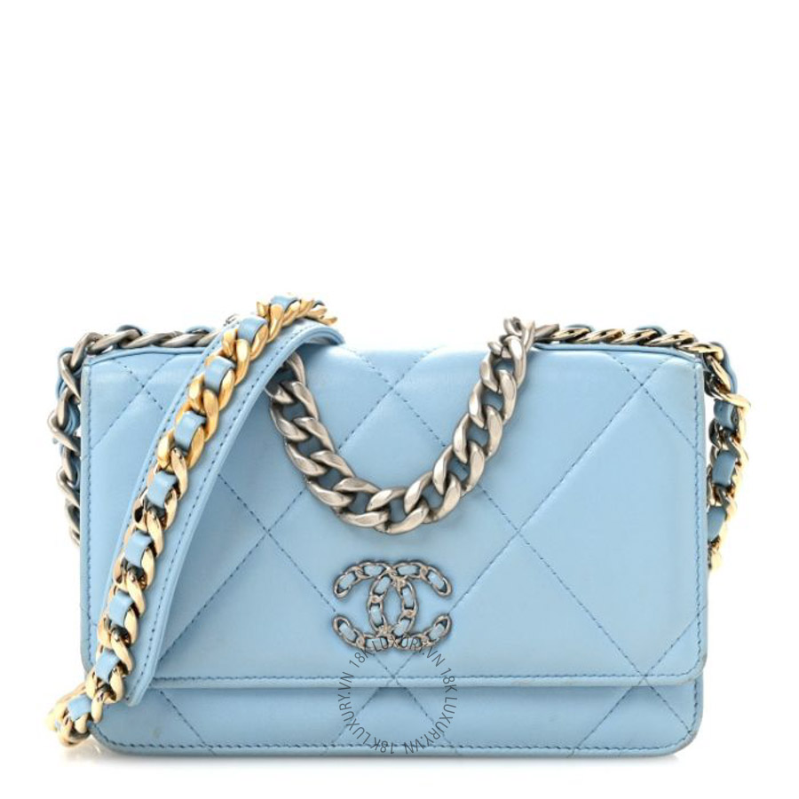 Túi Xách Đeo Chéo Mini Chanel Lambskin Quilted Chanel 19 Wallet On Chain WOC Light Blue CVB1089