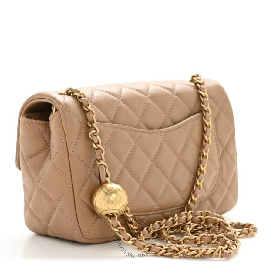Túi Xách Đeo Chéo Mini Chanel Lambskin Quilted Mini Rectangular Pearl Crush Flap Beige CVB580