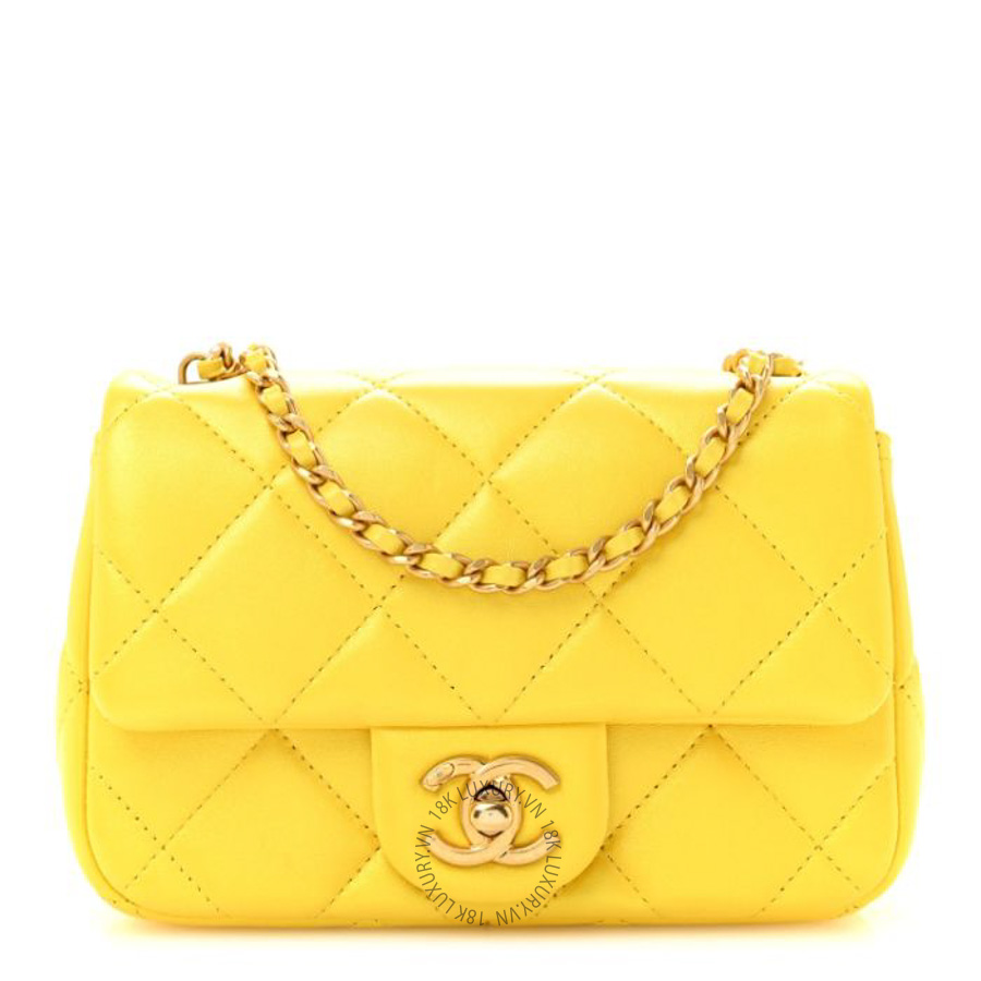 Túi Xách Đeo Chéo Mini Chanel Pearly Lambskin Pearl Quilted Mini Flap Yellow CVB639