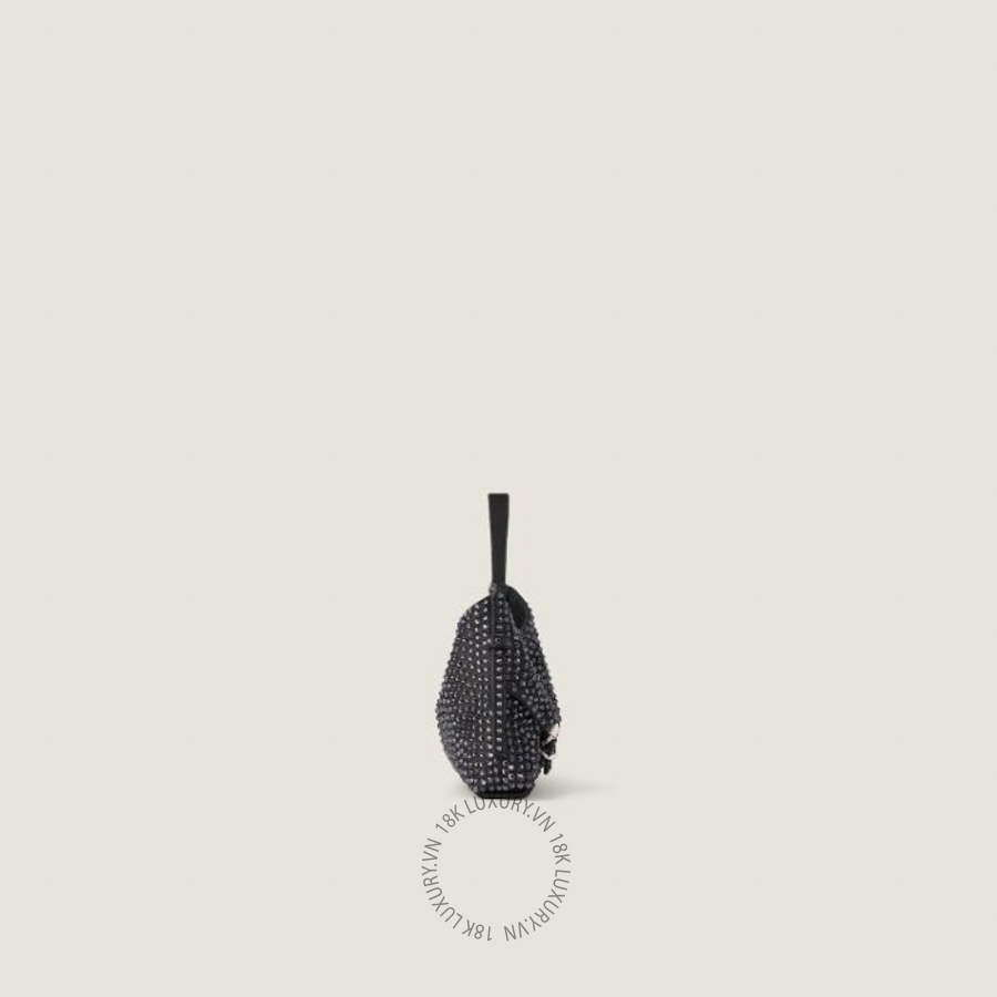 Túi Xách Đeo Chéo Mini Givenchy Nano Voyou bag in leather with strass BB60PTB2DQ-001 GHJ048