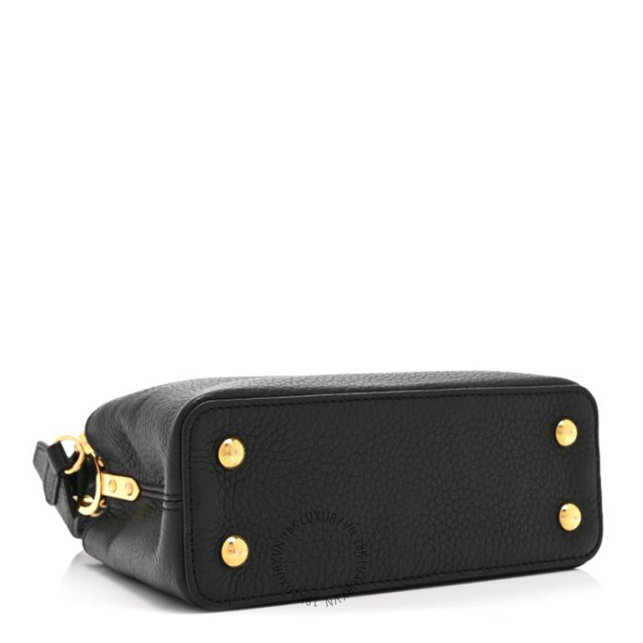 Túi xách đeo chéo mini LV Taurillon Mini Capucines Black QWE637 8 Túi xách đeo chéo mini LV Taurillon Mini Capucines Black QWE637