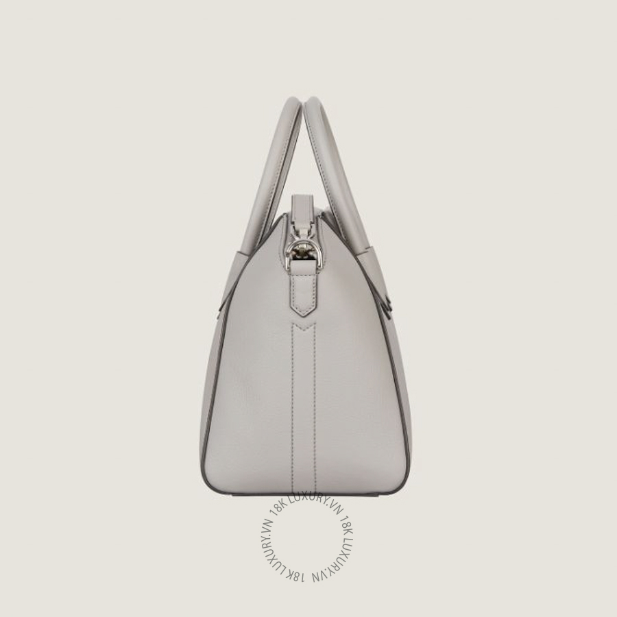 Túi Xách Givenchy Mini Antigona bag in grained leather BB50TNB1R1-058 GHJ079