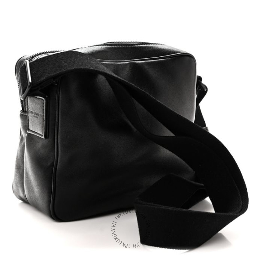 Túi Xách Yves Saint Laurent Lambskin Monogram Niki Cube Camera Bag Black ZZN765