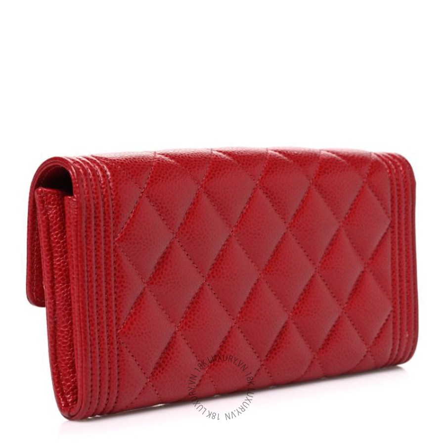 Ví dài Chanel Caviar Quilted Large Boy Gusset Flap Wallet Red CNV221