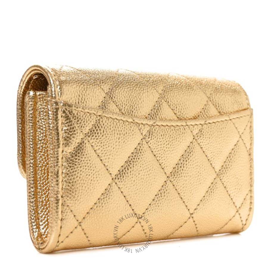 Ví ngắn Chanel Metallic Caviar Quilted Flap Card Holder Wallet Gold CNV137