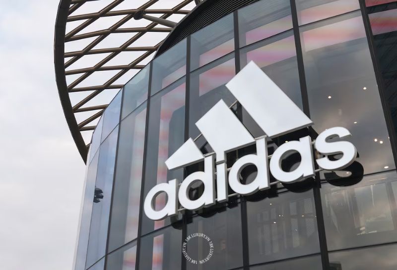 Hãng Adidas của nước nào? Những điều cần biết về hãng Adidas