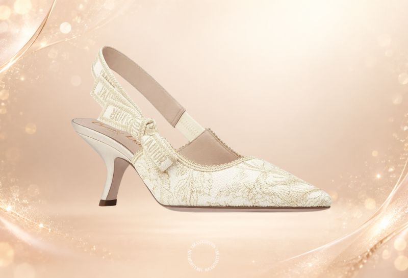ao dai nen mang giay gi Giày Dior Slingback J'Adior màu trắng họa tiết GG012