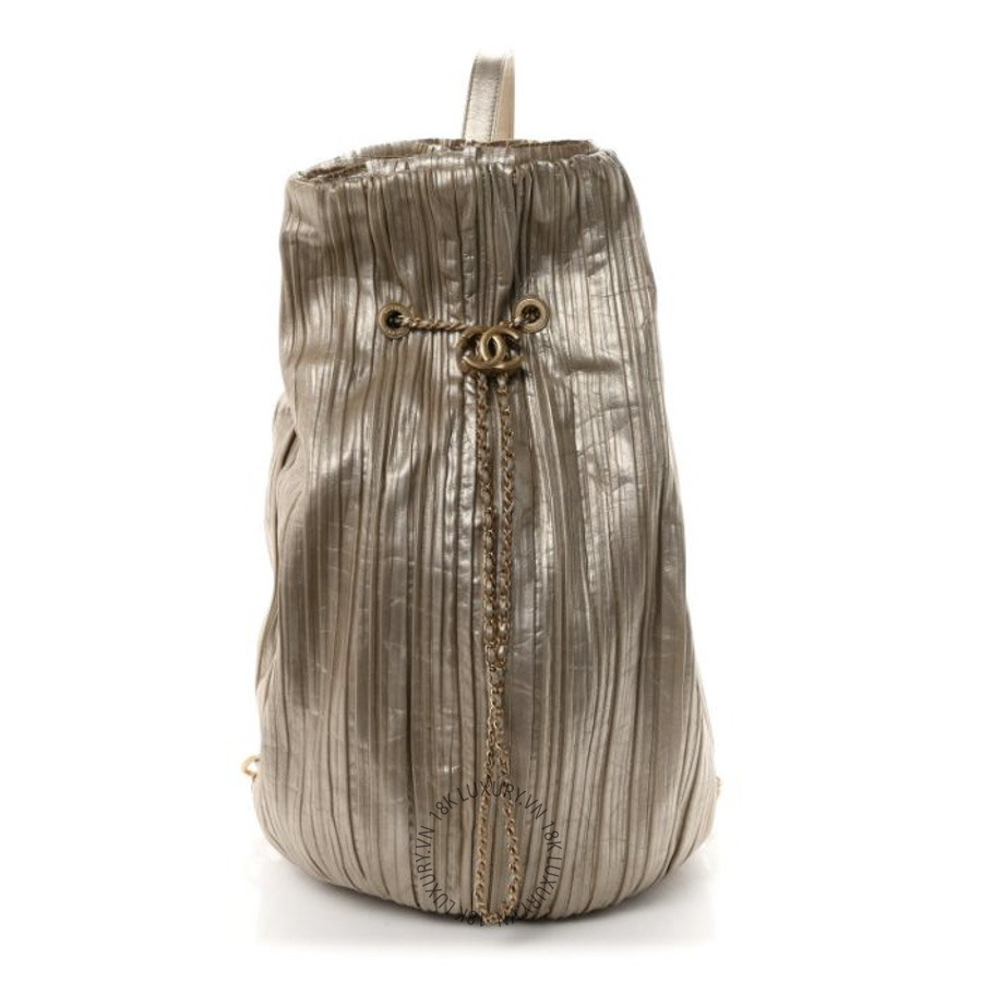 Balo Chanel Iridescent Crumpled Calfskin Small Coco Pleats Gold CDBC508